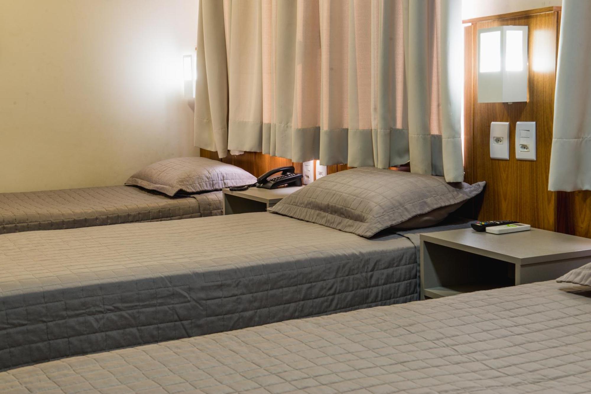 Hotel Trevo Cascavel Esterno foto