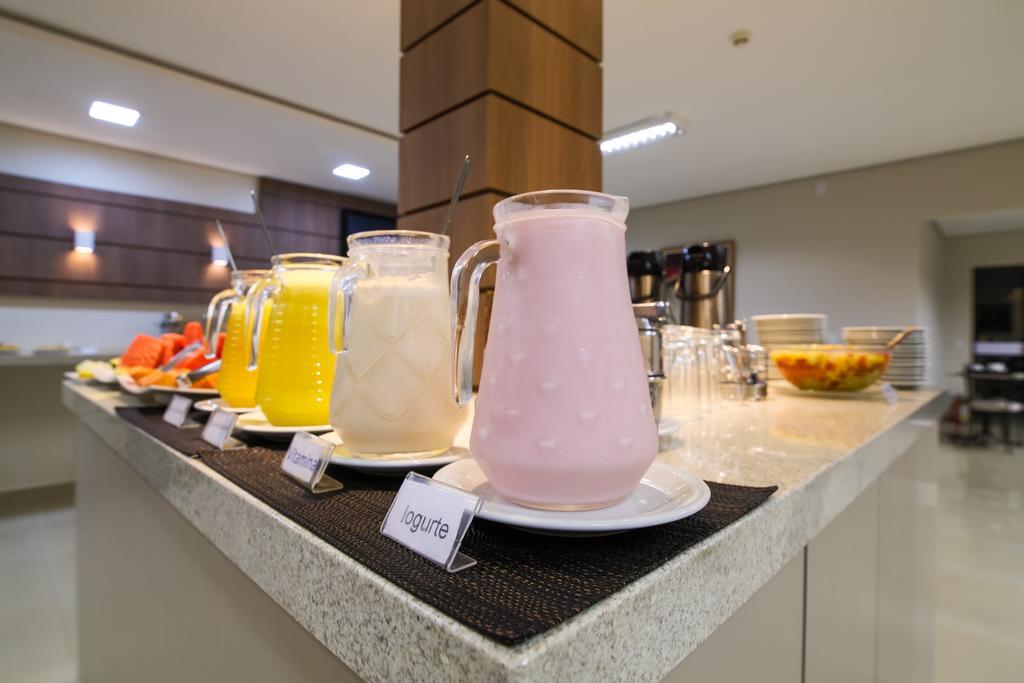 Hotel Trevo Cascavel Esterno foto